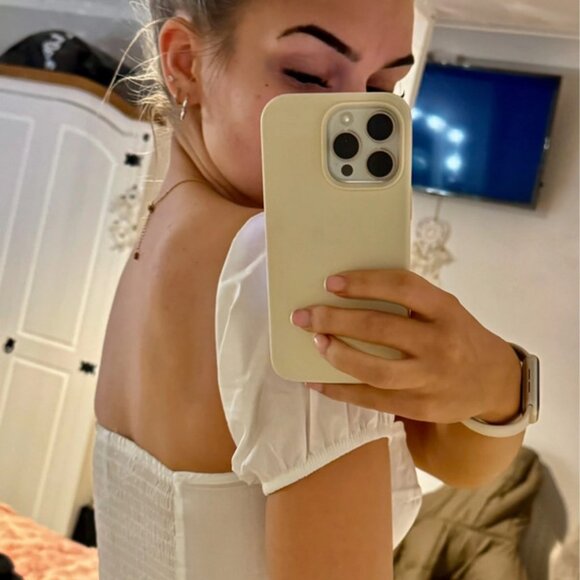 Meet your Posher, Winter - Picture 1 of 1